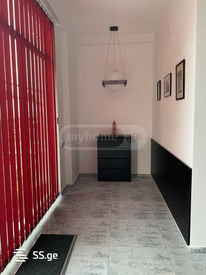 Universal Commercial Area For Rent In Zugdidi view 9