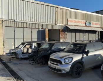 იშლება და ვაკეთებთ მინი კუპერებს 