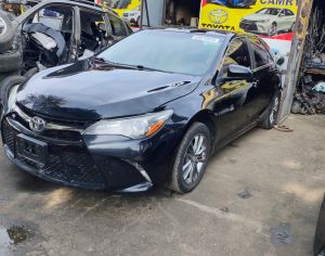 იშლება ქემრი 2017 წლიანი. ისნის ქვედა ბაზრობაზე. ტელ.599198196