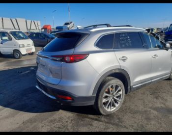 Mazda CX-9