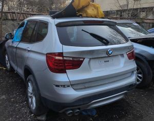 იშლება. X3 F25