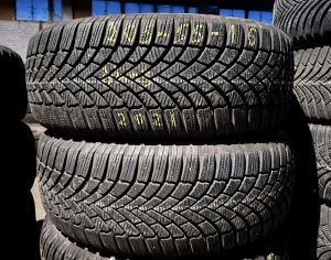 R16  205/55 ზამთარი