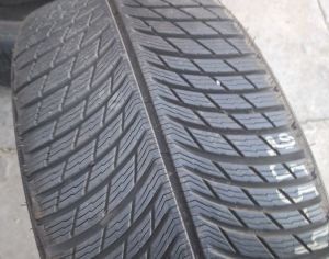 R20  235/50 ზამთარი. იდეალური კომპლექტი