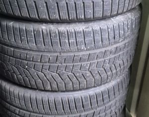 R23  295/35 ყველა სეზონი