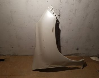 Toyota Hilux წინა მარჯვენა ფრთა 2014-2023