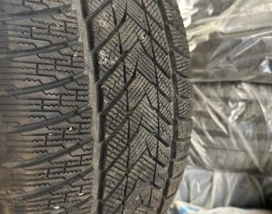 Grenlander ICEHAWKE II  R21  295/40 ზამთარი