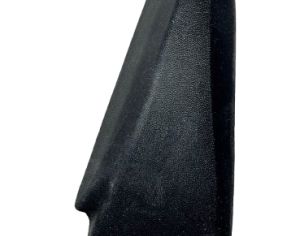 ფრთის მოლდინგი ( რეზინა ლაბავოისთან) MAZDA CX-30 2020-2026