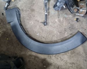 ორიგინალი ფრთის მოლდინგი წინა MAZDA CX-30 2020-2026