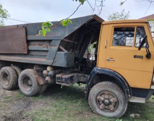 იშლება კამაზი