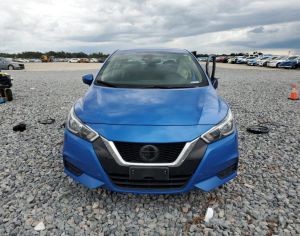 იშლება Nissan versa 2021-2025 წლის მოდელები