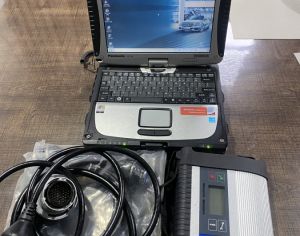 მერსედესის დიაგნოსტიკის აპარატი