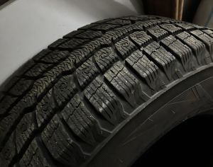 TOYO OBSERVE GSI-6S 265/65R17 WINTER
