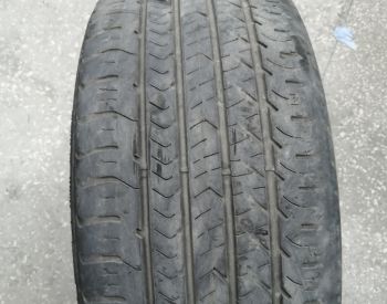 245/40/R18 მაქვს მხოლოდ 1 ცალი