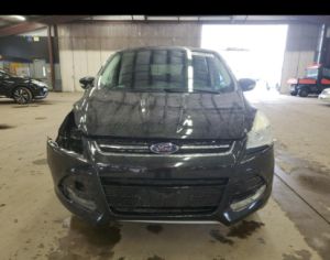 იშლება ford escape 2002 დან 2016 ამდე. 555555420