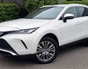 დარეკეთ ამ ნომერზე 557040100