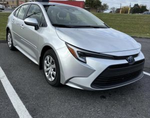 იშლება კოროლა ჰიბრიდი