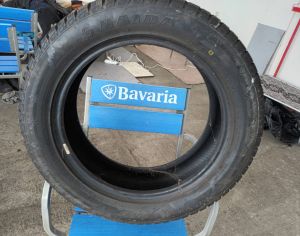 R17  215/55 ზამთარი