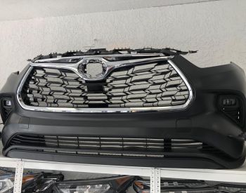 TOYOTA HIGHLANDER 2020-2022 წინა ბამპერი ზბორში