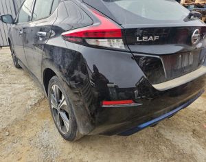 იშლება nissan leaf  SL 2018