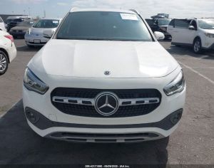 იშლება mercedes-benz gla 250 წინა წამყვანი