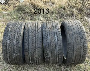 R22  285/40 Pirelli ყველა სეზონი