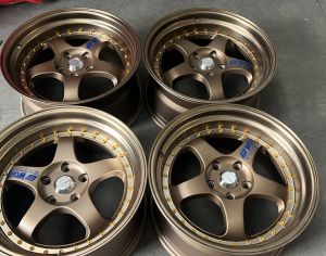 R18 FORD / NISSAN / LEXUS