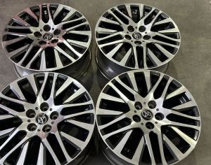 ორიგინალი / R18 TOYOTA Camry / RAV 4 / CHR