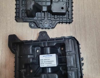 Hyundai Santa-Fe 2013-2015 აკუმულატორის სადგამი 