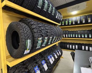 265/50R20  R/T