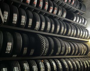 275/55R20  M/T