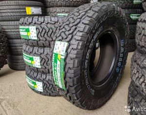 345/55R22  M/T