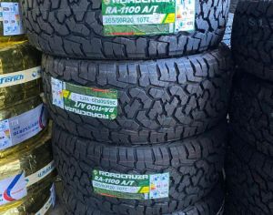 LT275/65R17  /ROADCRUZA	RA 1100/