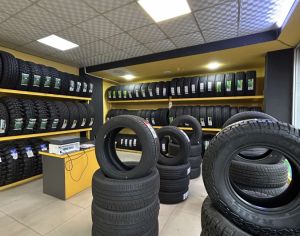 345/35R26   M/T