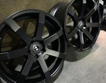 R20 BMW 525 / 650 / 735 / M5 - 1