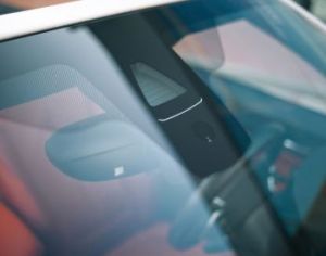 საქარე მინა