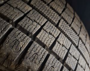 R17  225/55/17 4 ცალი 400 ლარი.