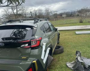 იშლება სუბარუ კროსტრეკი 2024