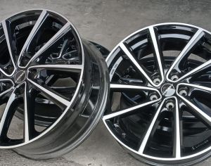 5/112,R-19,J-7,ET-43..VOLKSWAGEN,SKODA,AUDI,MINI COOPER..ORIGINAL BORBET,GERMANY!!!