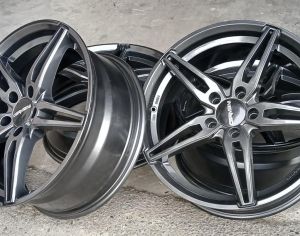 5/112,R-18,J-7/5,ET-47..MERCEDES BENZ,MINI,VOLKSWAGEN,SKODA,BMW..ORIGINAL ITALY!!!
