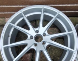 R21 MASERATI Levante 2018-2025