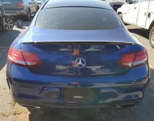 იშლება C300 Sedan/Coupe/Cabrio ები ბათუმში 557 35 55 63