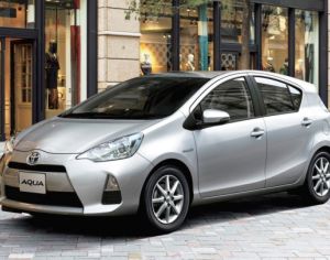 იშლება ტოიოტა აქვა/ პრიუს ც