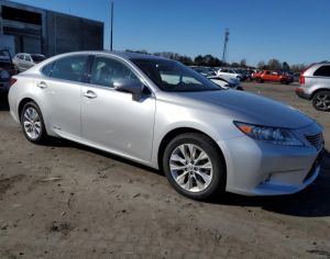 იშლება Lexus es-ები 2009-2018 წლამდე