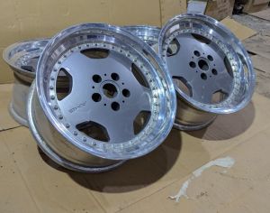 R18 MERCEDES-BENZ E 500 / E 320 / S 500