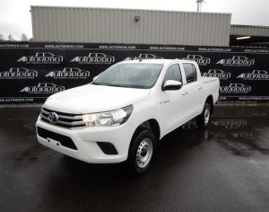 დაიშალა 2018 Toyota Hilux