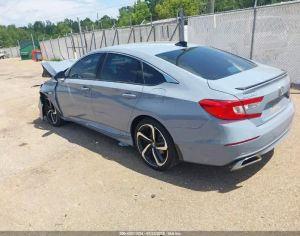 იშლება 2019-2022 Honda Accord 1.5 Sport