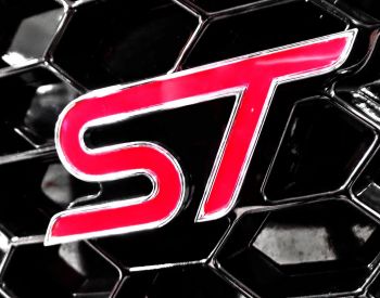 ST logo 