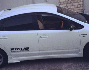 TOYOTA Prius 1990-2021 - 1