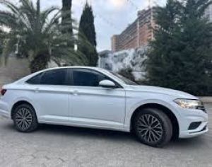 გორში იშლება 2019 წლიანი ჯეტა 1.4 ძრავით