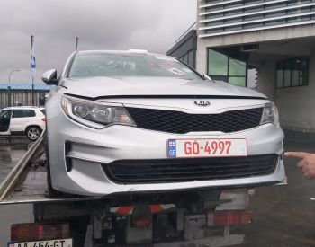 Kia optima 2016 წლიანი დაშლილი